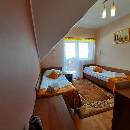 Pensjonat Zielone Wzgorze W Boleslawowie Stronie Slaskie Exterior foto